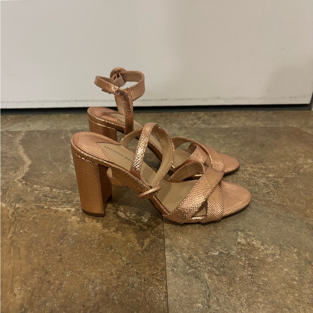 Antonio Melani Rose Gold Shoe size 6